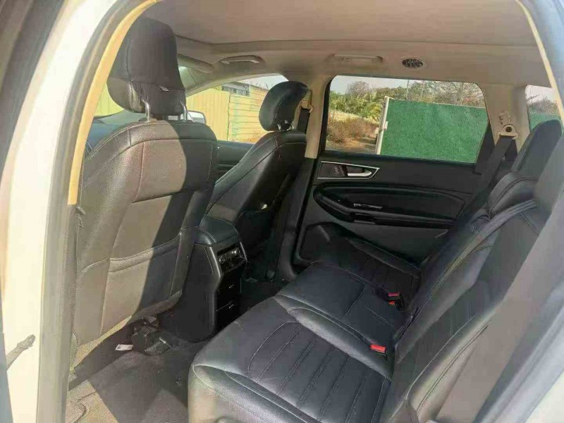 中山18年福特锐界4