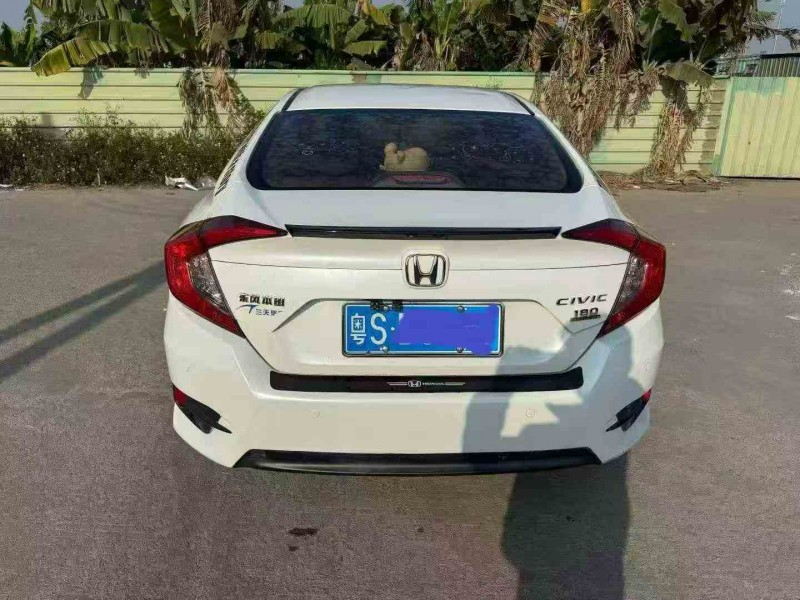 中山17年本田思域8