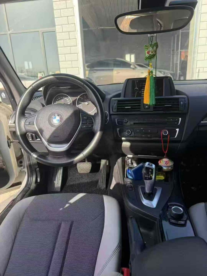 呼和浩特12年宝马1系9