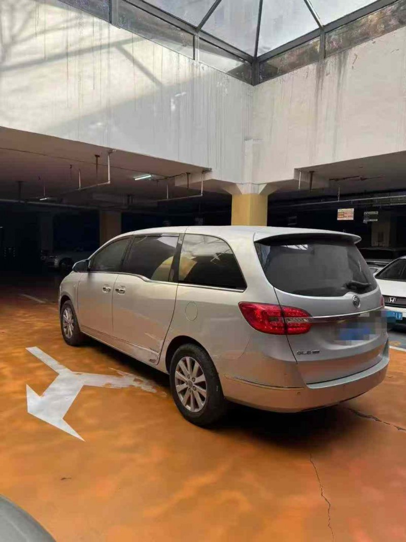 呼和浩特20年别克GL89