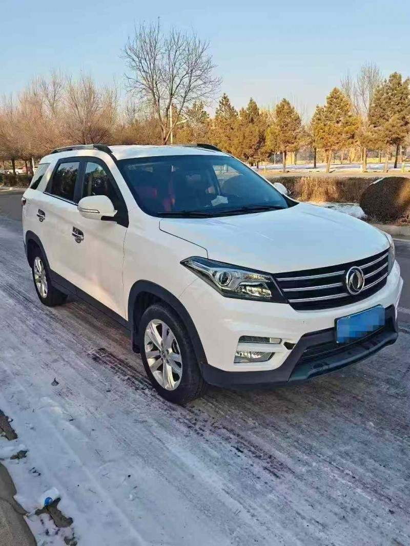 呼和浩特21年东风风光2