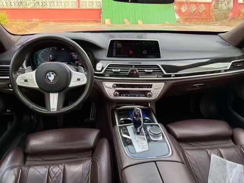 菏泽19年宝马7系7