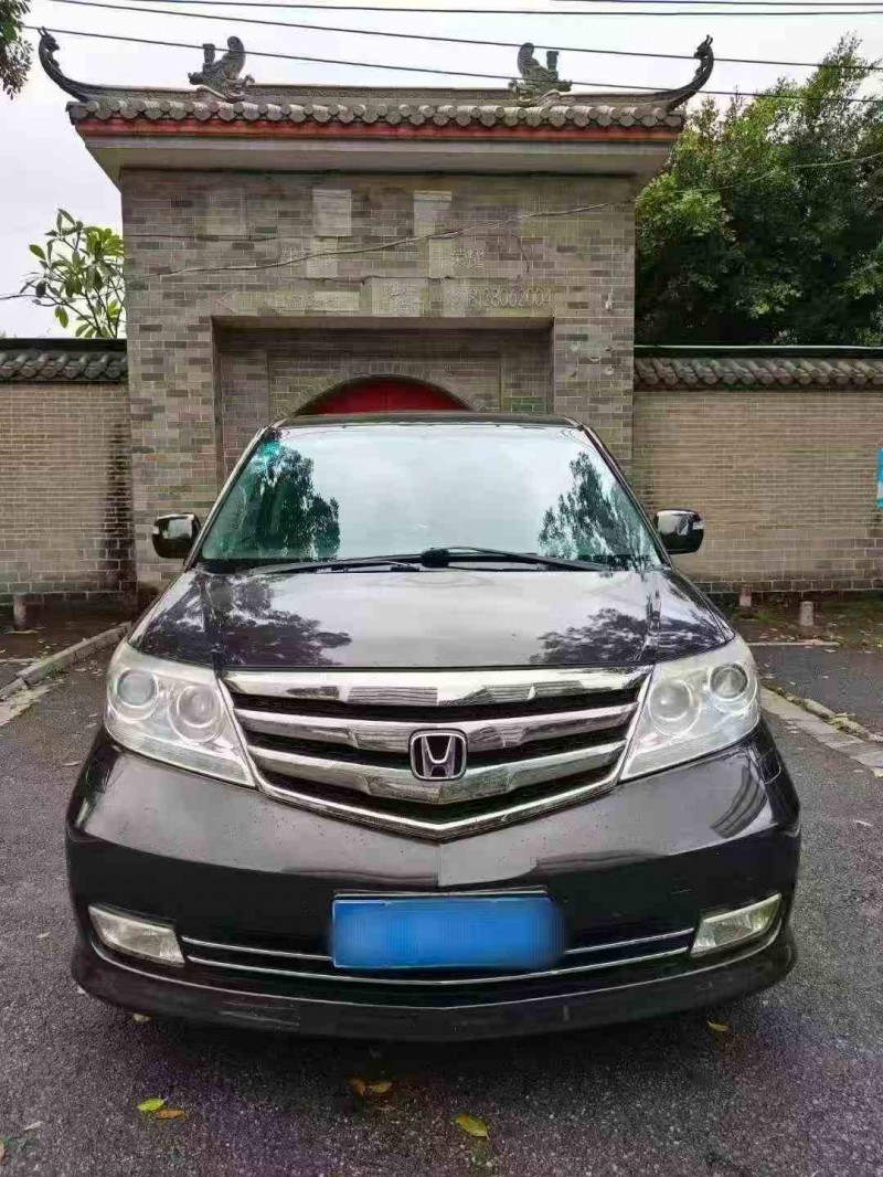 茂名13年本田艾力绅1