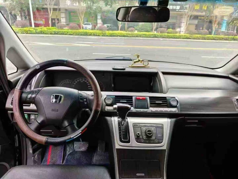 茂名13年本田艾力绅6