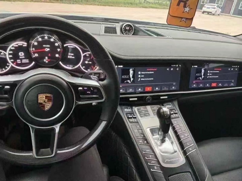 德州17年保时捷帕拉梅拉8