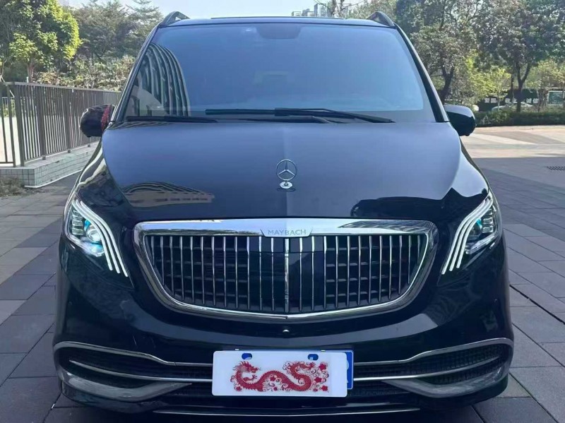 佛山21年奔驰威霆1