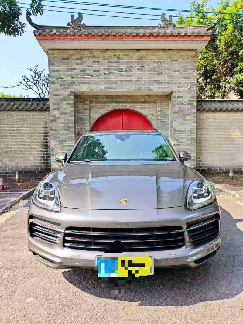 珠海20年保时捷卡宴1