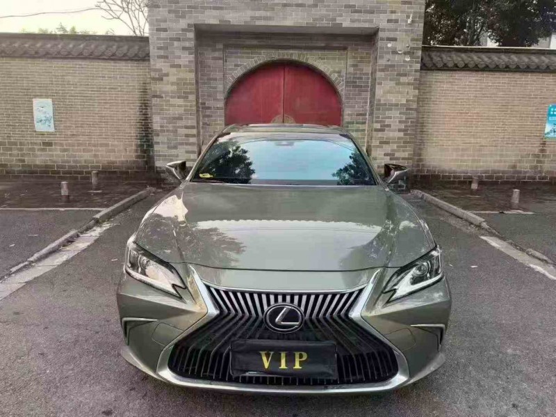 珠海19年雷克萨斯ES1