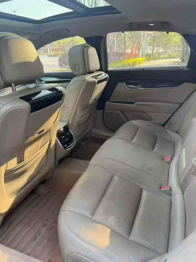 汕头14年凯迪拉克XTS6