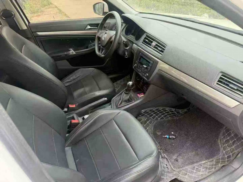 江门21年大众朗逸6