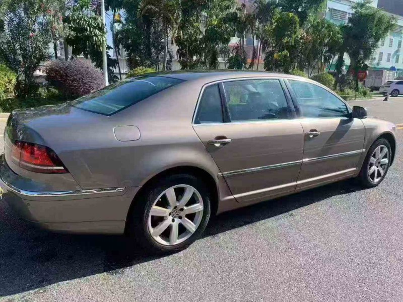 江门16年大众辉腾7