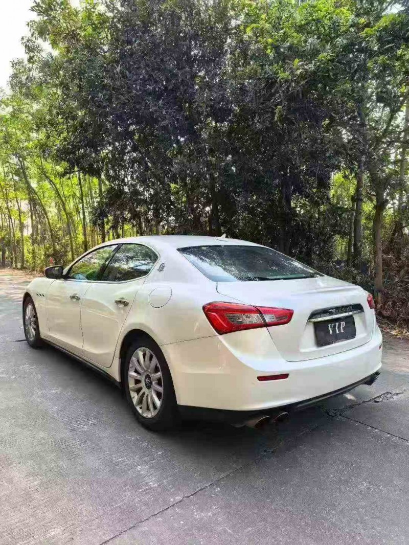 汕头17年玛莎拉蒂Ghibli5