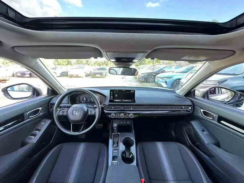 佛山25年本田思域4