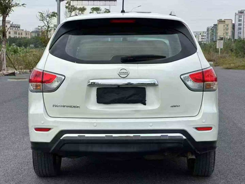 珠海19年日产探路者9