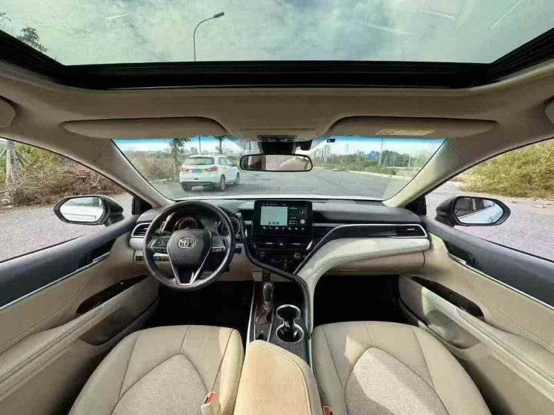 韶关22年丰田凯美瑞5