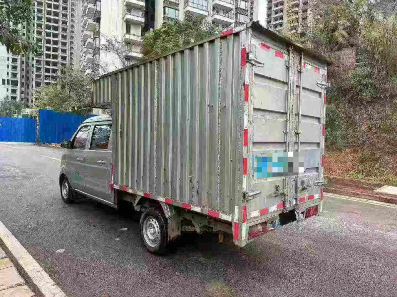 南宁18年华晨T328