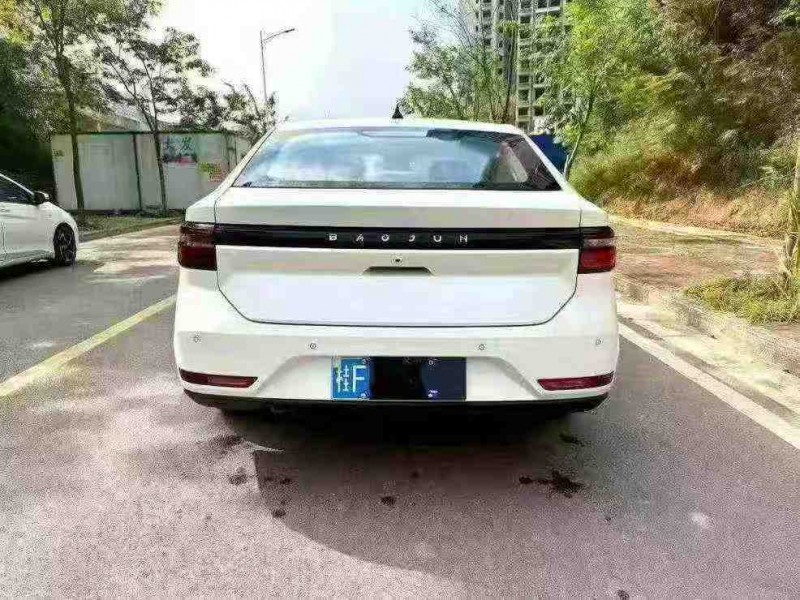 南宁21年宝骏RC59