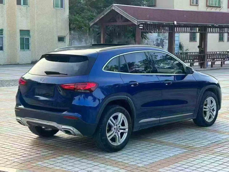 江门22年奔驰GLA8