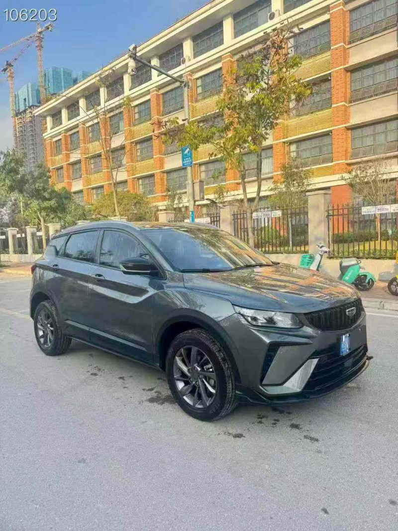 南宁24年吉利缤越3