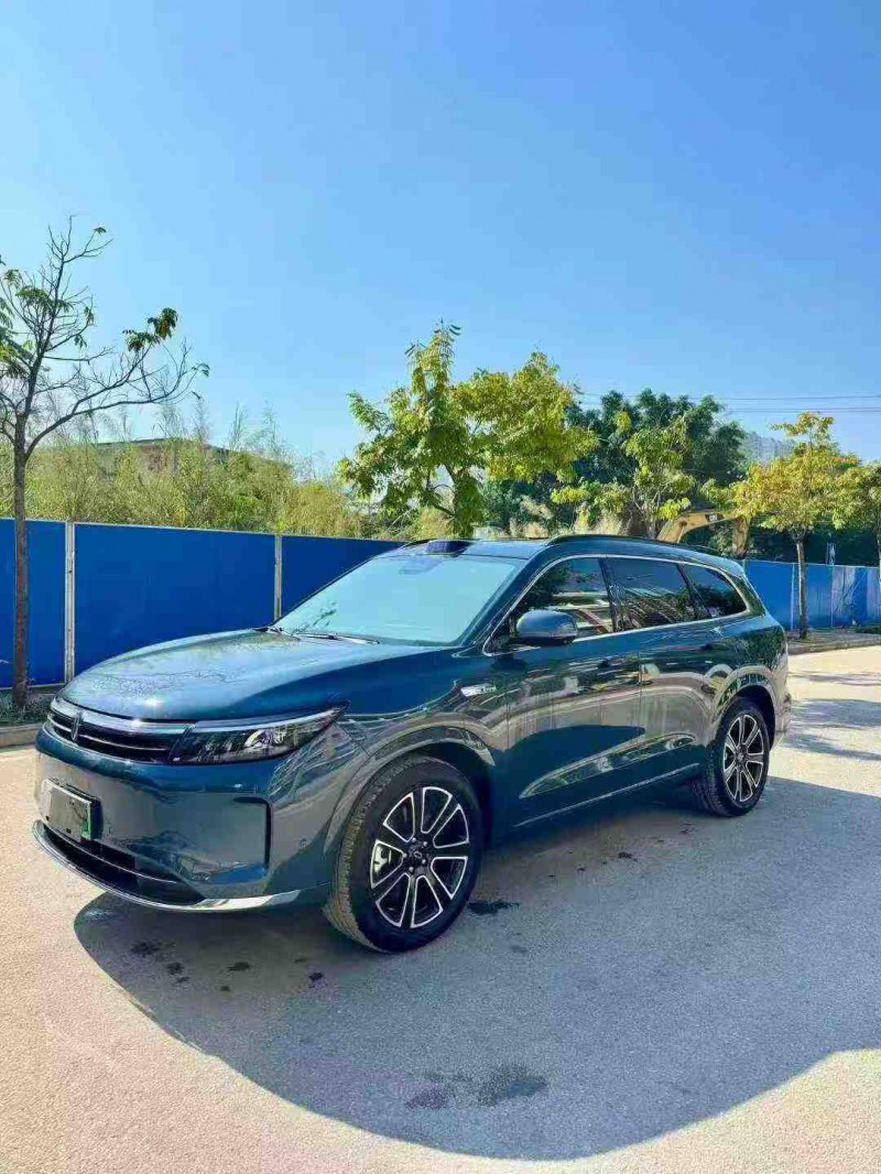 南宁24年华为智选问界2