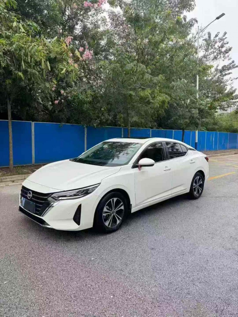 南宁24年日产轩逸2