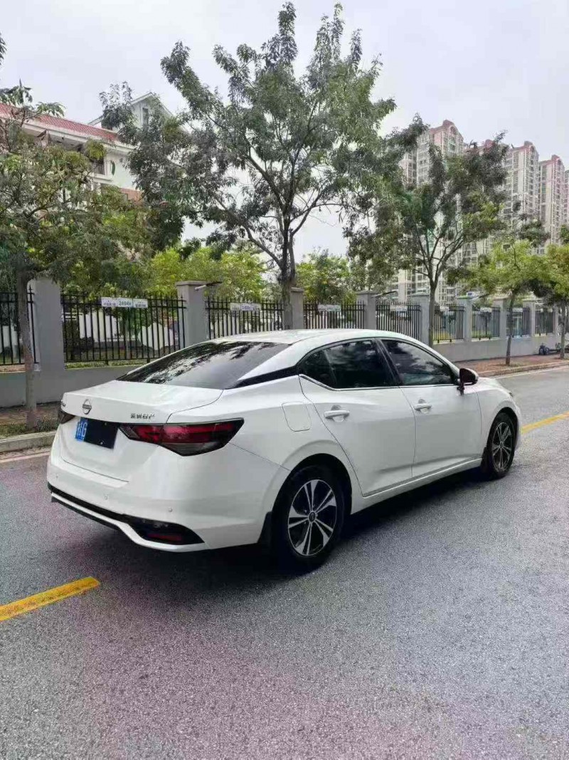 南宁24年日产轩逸7