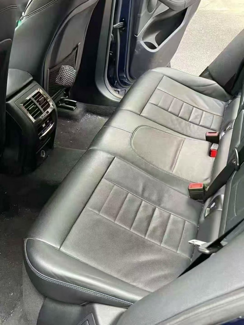 广州19年宝马X46