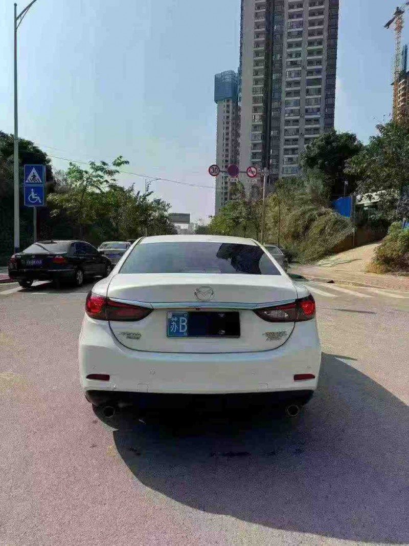 南宁17年马自达阿特兹9