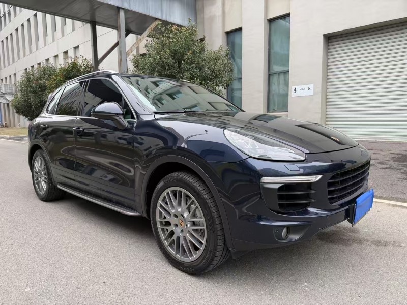 徐州15年保时捷卡宴2