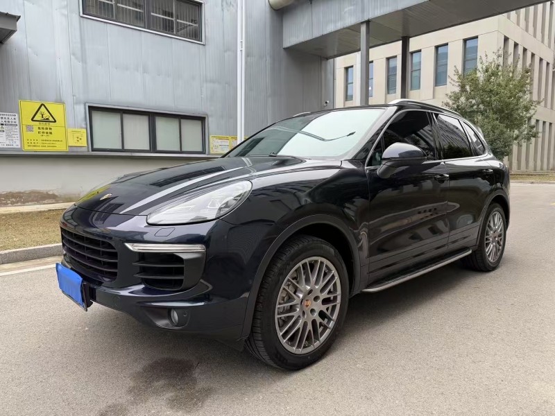 徐州15年保时捷卡宴3