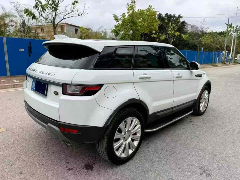 南宁18年路虎极光8