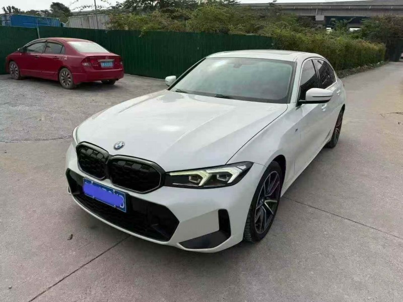 中山23年宝马5系3