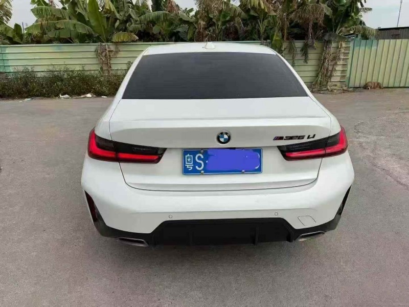 中山23年宝马5系9