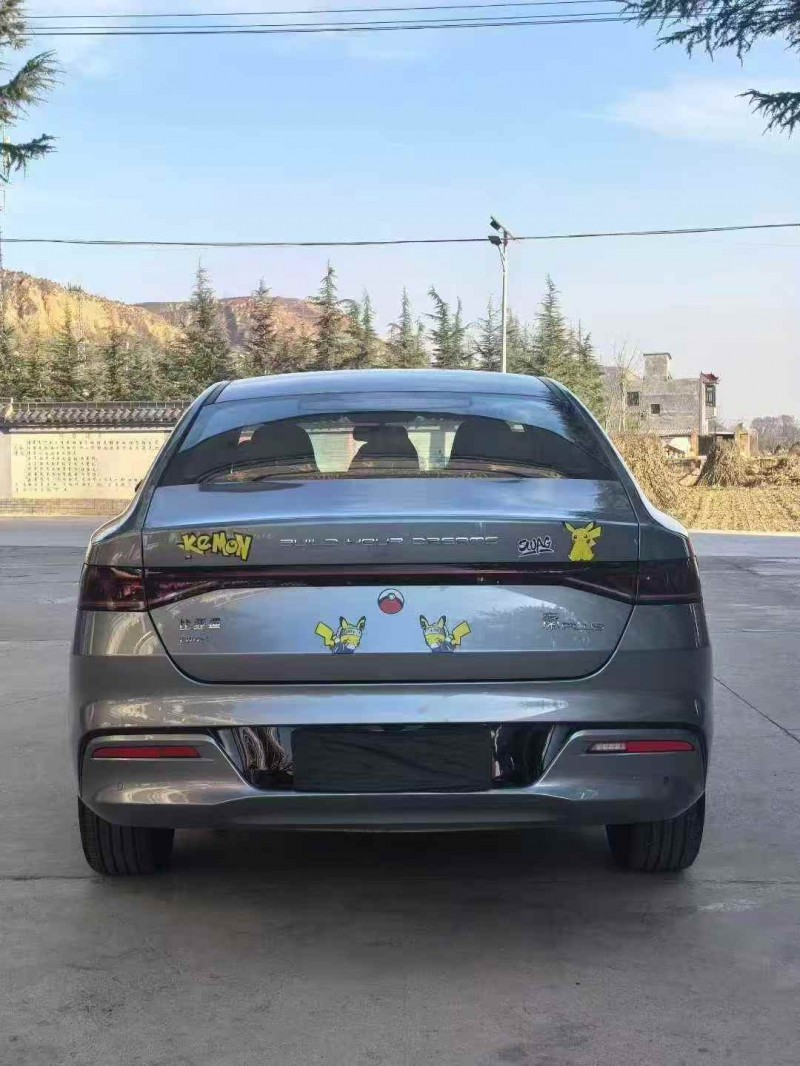 张掖25年比亚迪秦8