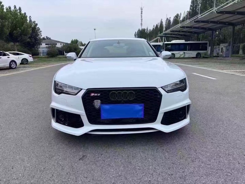 徐州17年奥迪A7L1