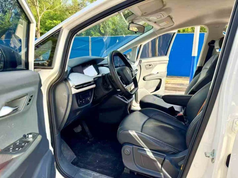 南宁24年奔腾nat4