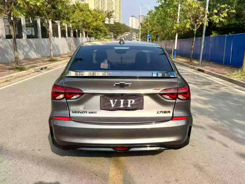 南宁19年雪佛兰科鲁泽9