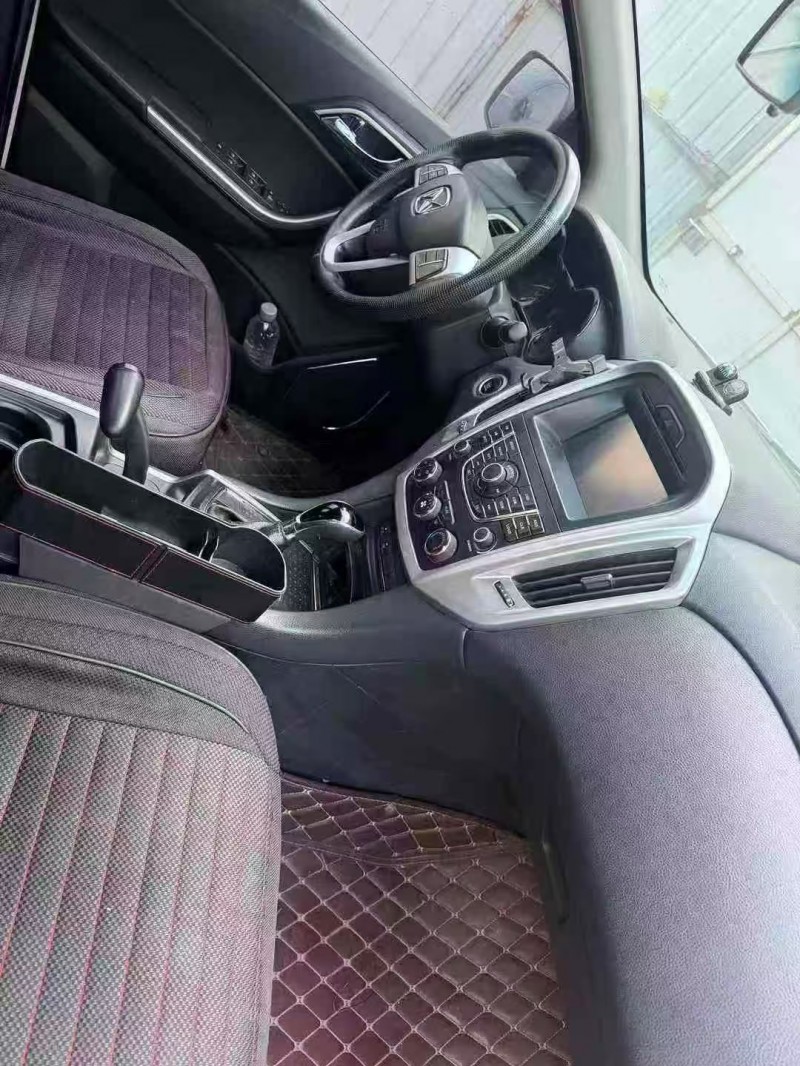 徐州16年江铃驭胜4