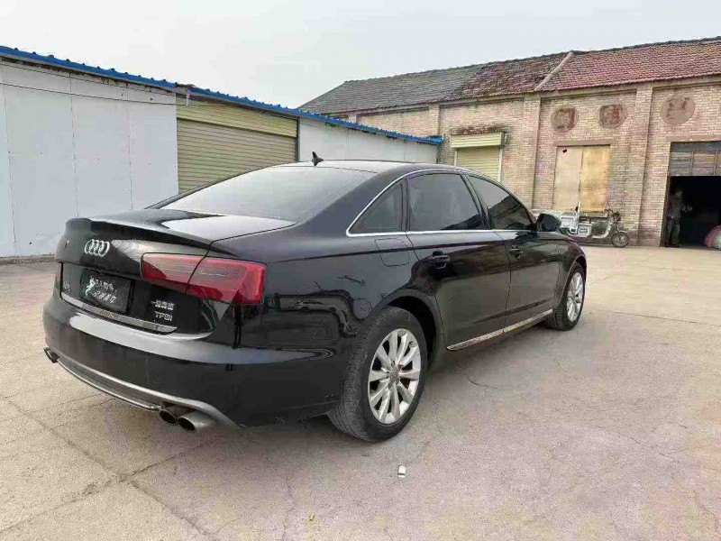 郑州13年奥迪A6L3