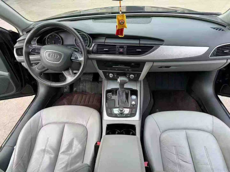 郑州13年奥迪A6L7