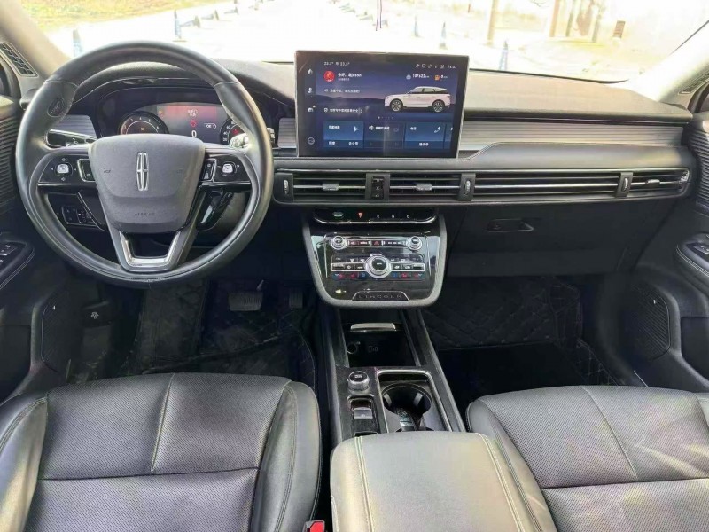 菏泽20年林肯冒险家6