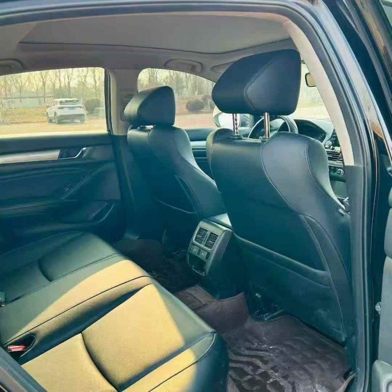 东营21年本田雅阁7