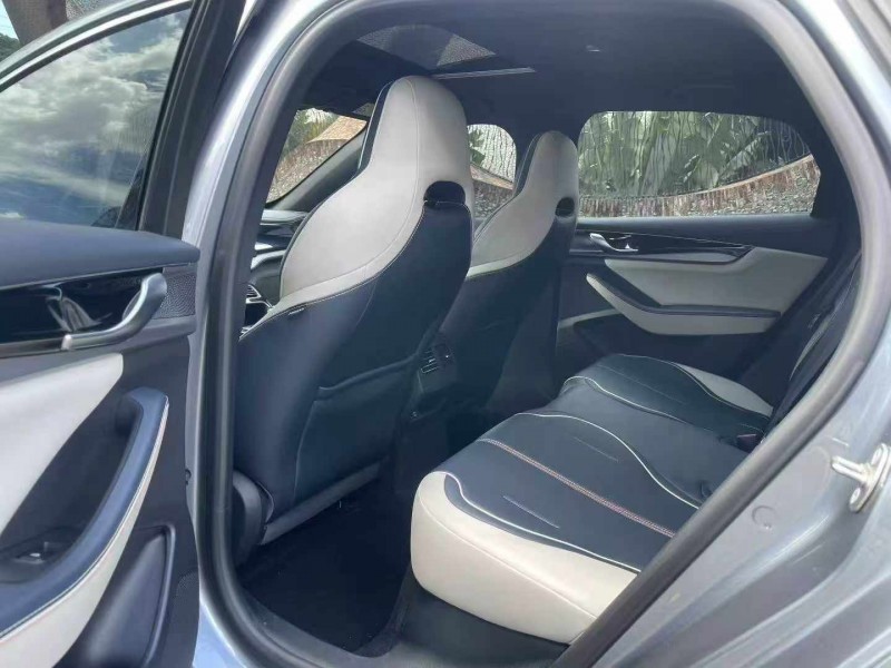 深圳23年比亚迪秦5