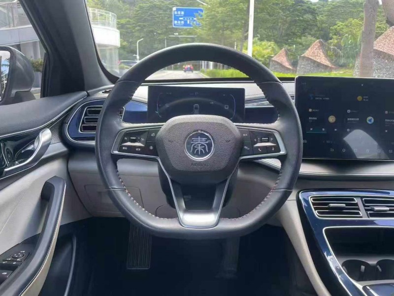 深圳23年比亚迪秦7