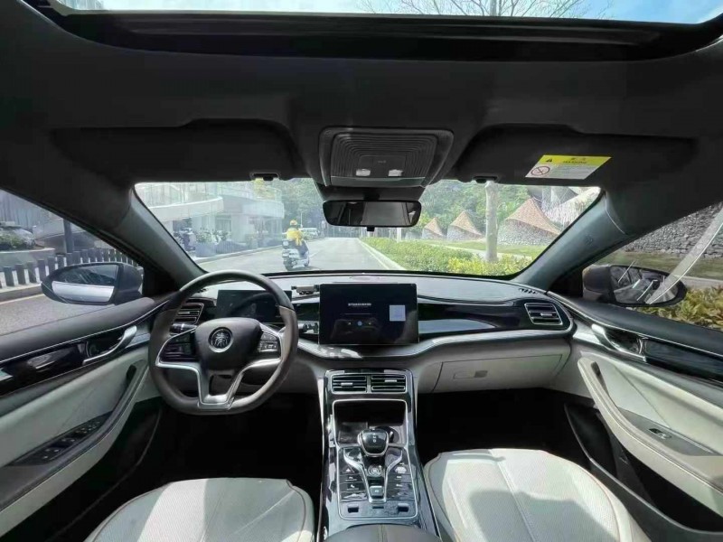 深圳23年比亚迪秦4