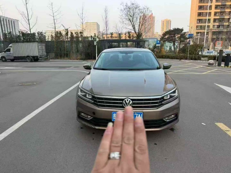 潍坊16年大众帕萨特1