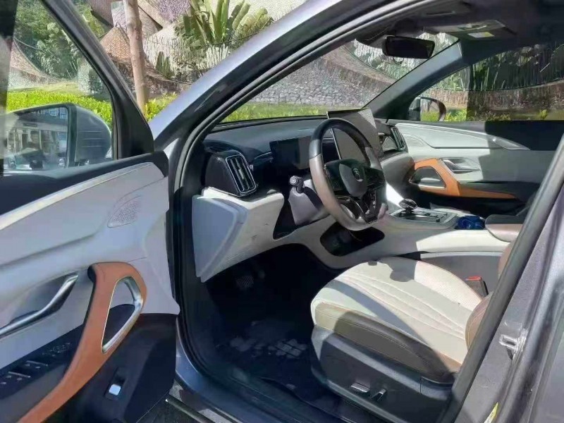 深圳23年比亚迪宋6