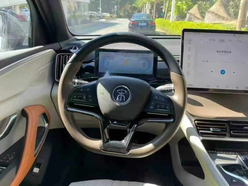 深圳23年比亚迪宋7