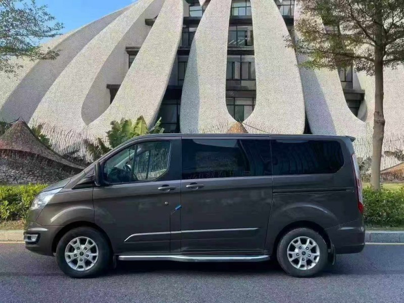 深圳22年福特途睿欧7