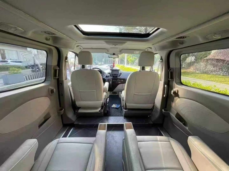 深圳22年福特途睿欧8